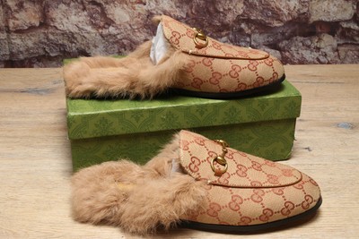 Gucci Fellsandalen Eu 38 mit OVP Damen