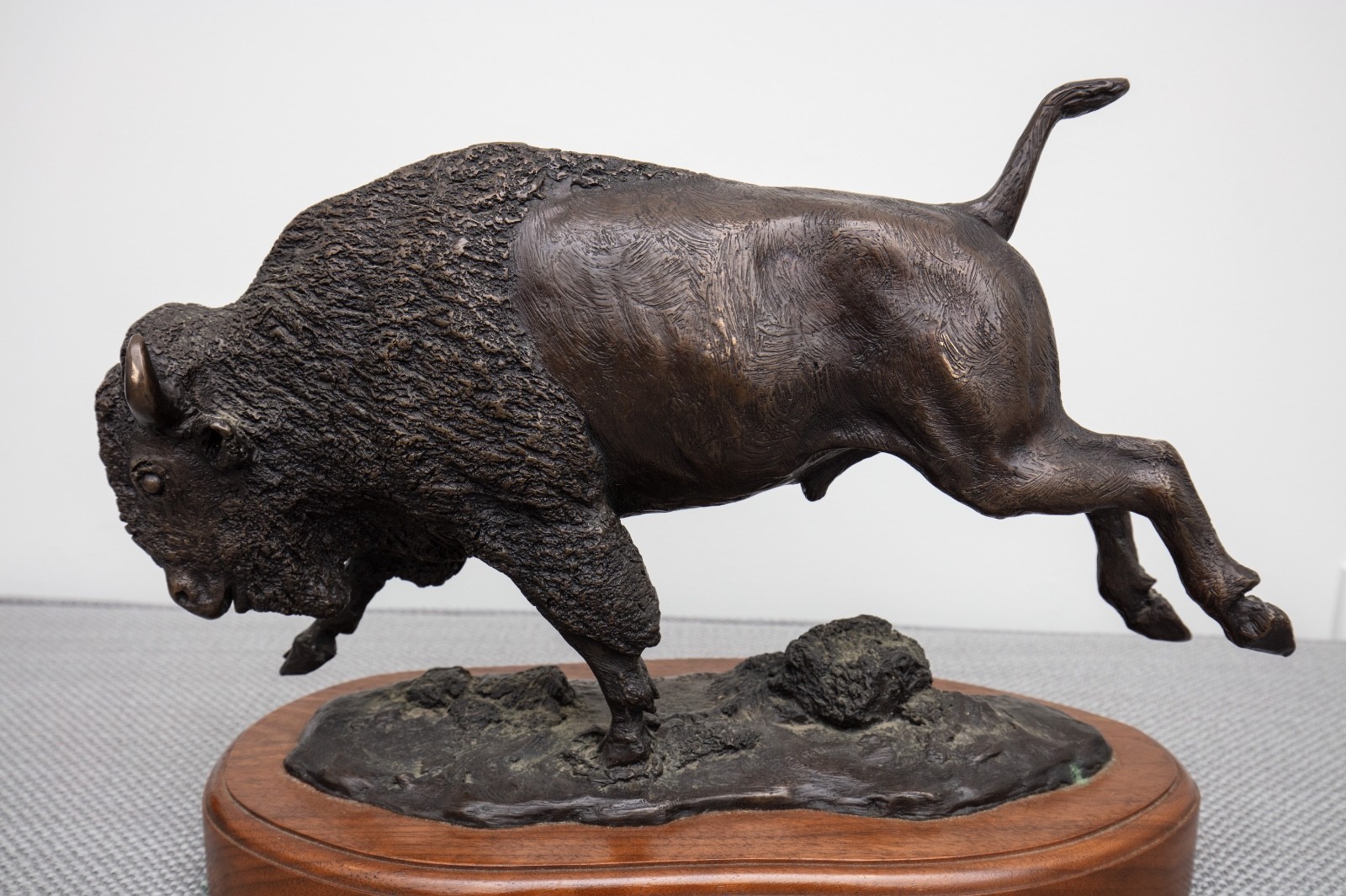 Jack Bryant – Charge – Bronze Buffalo Western Wildlife limited edition (2 of 50)