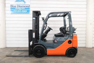 2013' Toyota 8FGU18, 3,500# Pneumatic Tire Forklift, Dual Fuel, 3 Stage, S/S