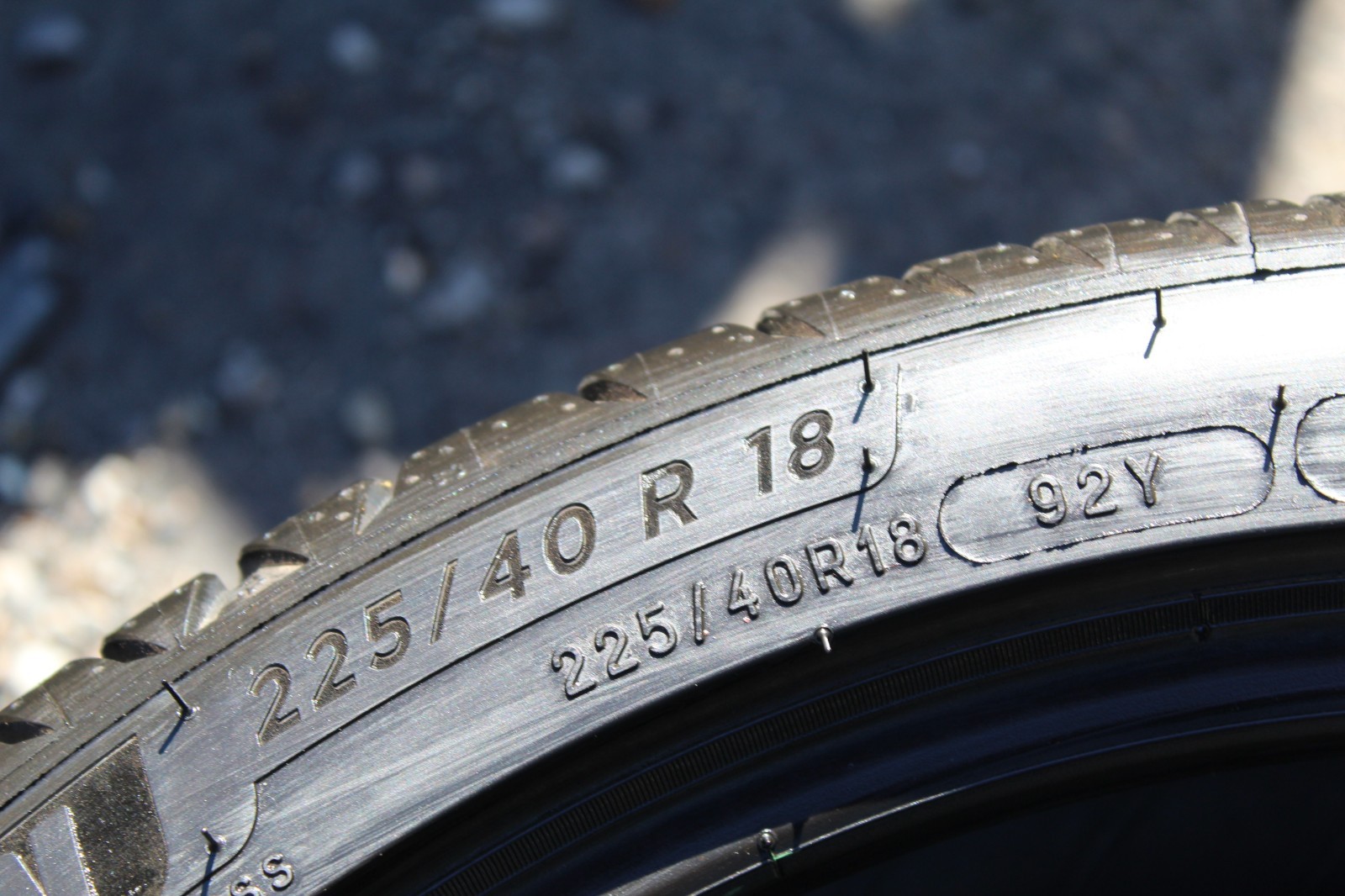 New 225 40 18 Michelin, Primacy 4, XL, 92Y, x1 Single Tyre (F1_tyres) L3961