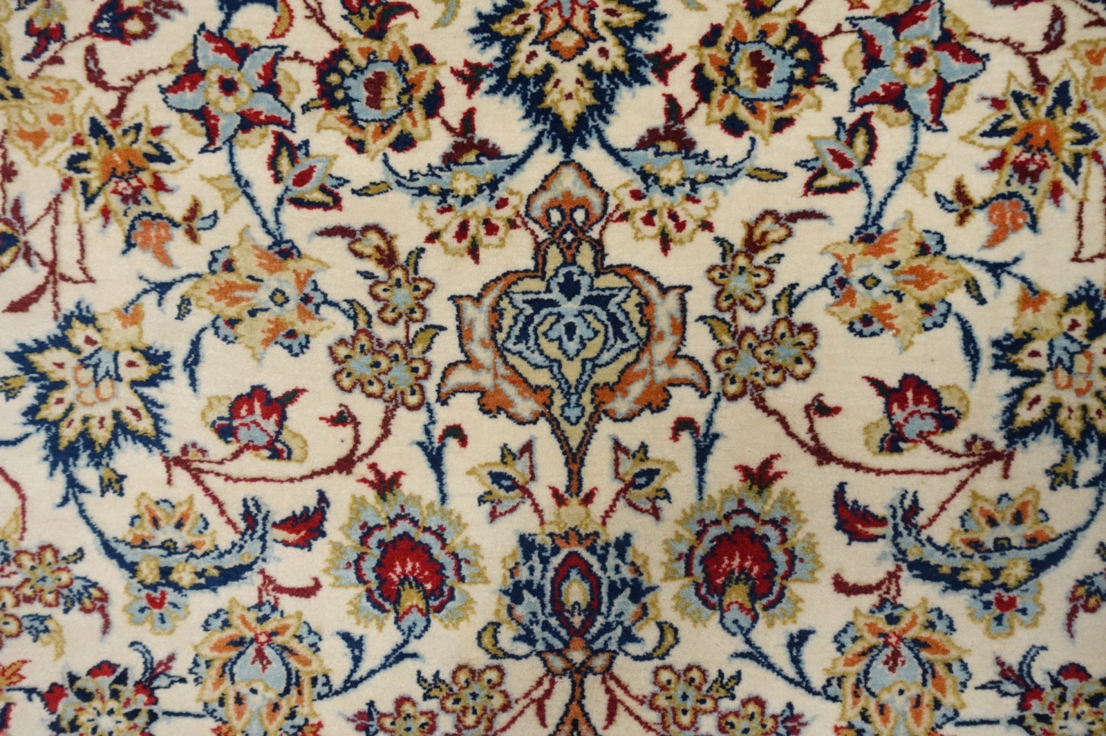 Persian Rug Isfahann Hand Knotted Wool Silk Ivory Ravishing Oriental 3.6 x 5.3