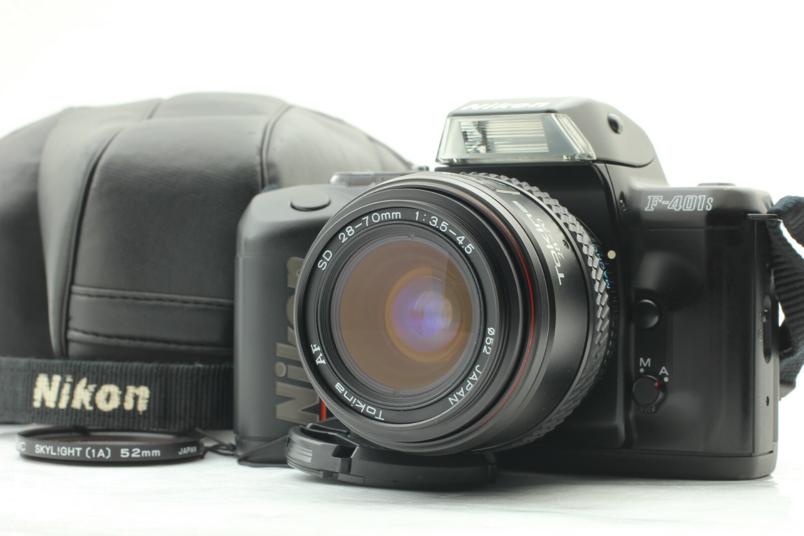 EXC+5】Nikon F401S+tokina af 28-70mm 1:35-4.5 Storap From
