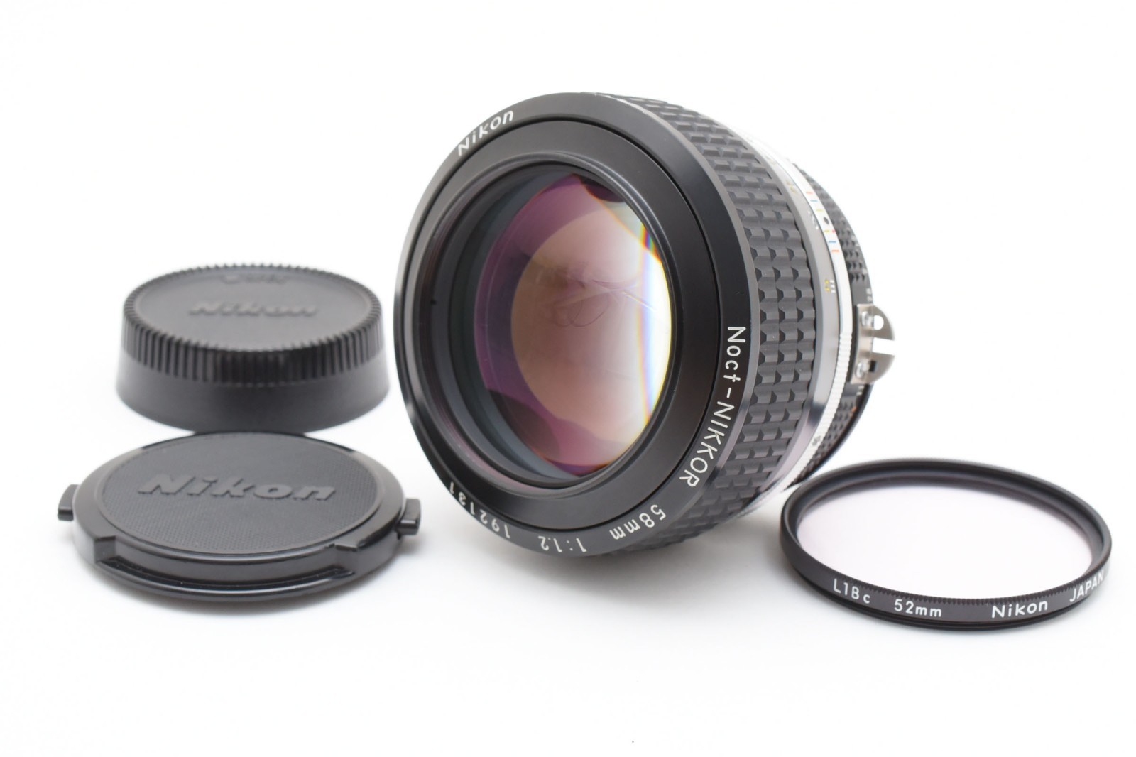 ニコン 58mm f/1.2 Ai-s AIS MF Lens #C340 Near Mint] Nikon Noct Nikkor 58mm f/1.2 Ai-s AIS MF Lens