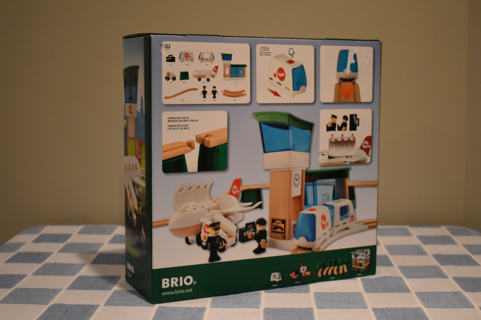 Brio Monorail Airport Set 33301 Brand New!