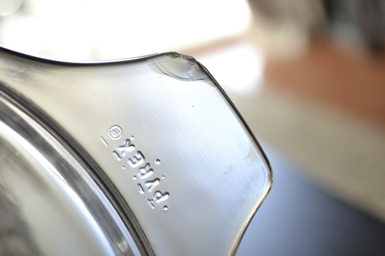 Vintage Pyrex Woodland #474B Tan Covered Casserole With Lid