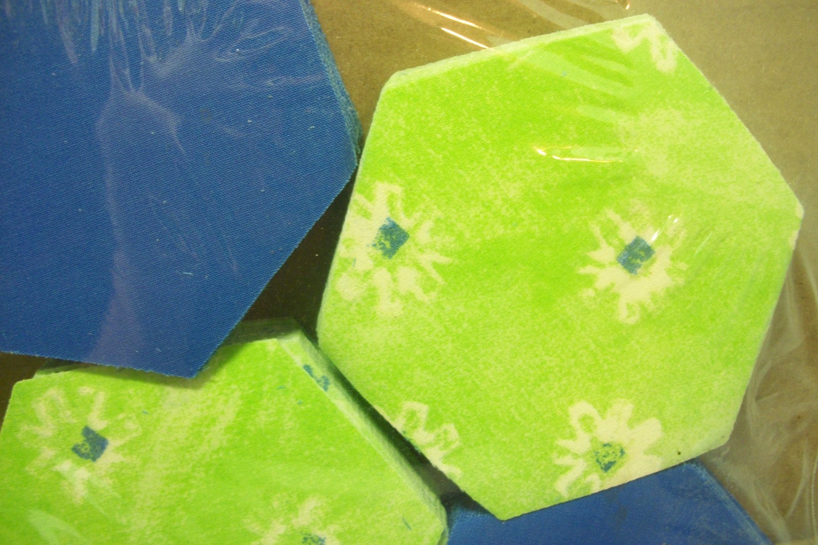 Granny's quilting shapes #8800 hexagon blue and lime print