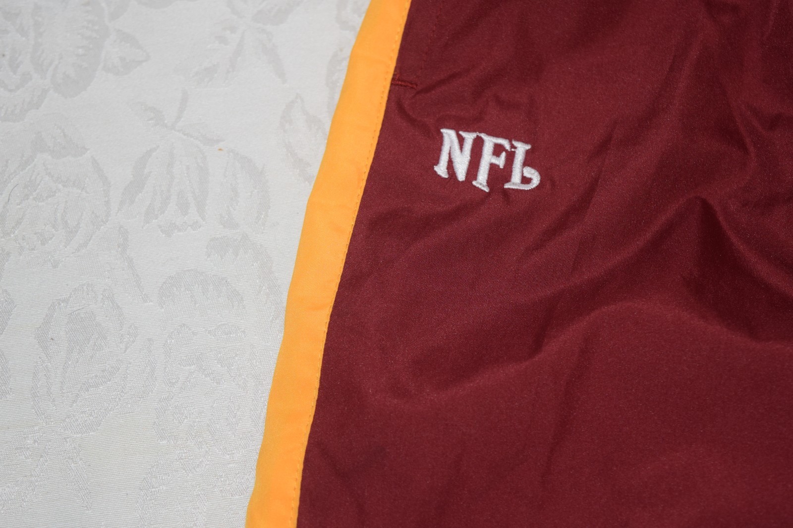 NFL Washington Redskins Children's Size 24 Months Windbreaker Pants