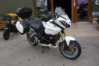Triumph Tiger 1050 Adventure Petrol Manual 2011/11