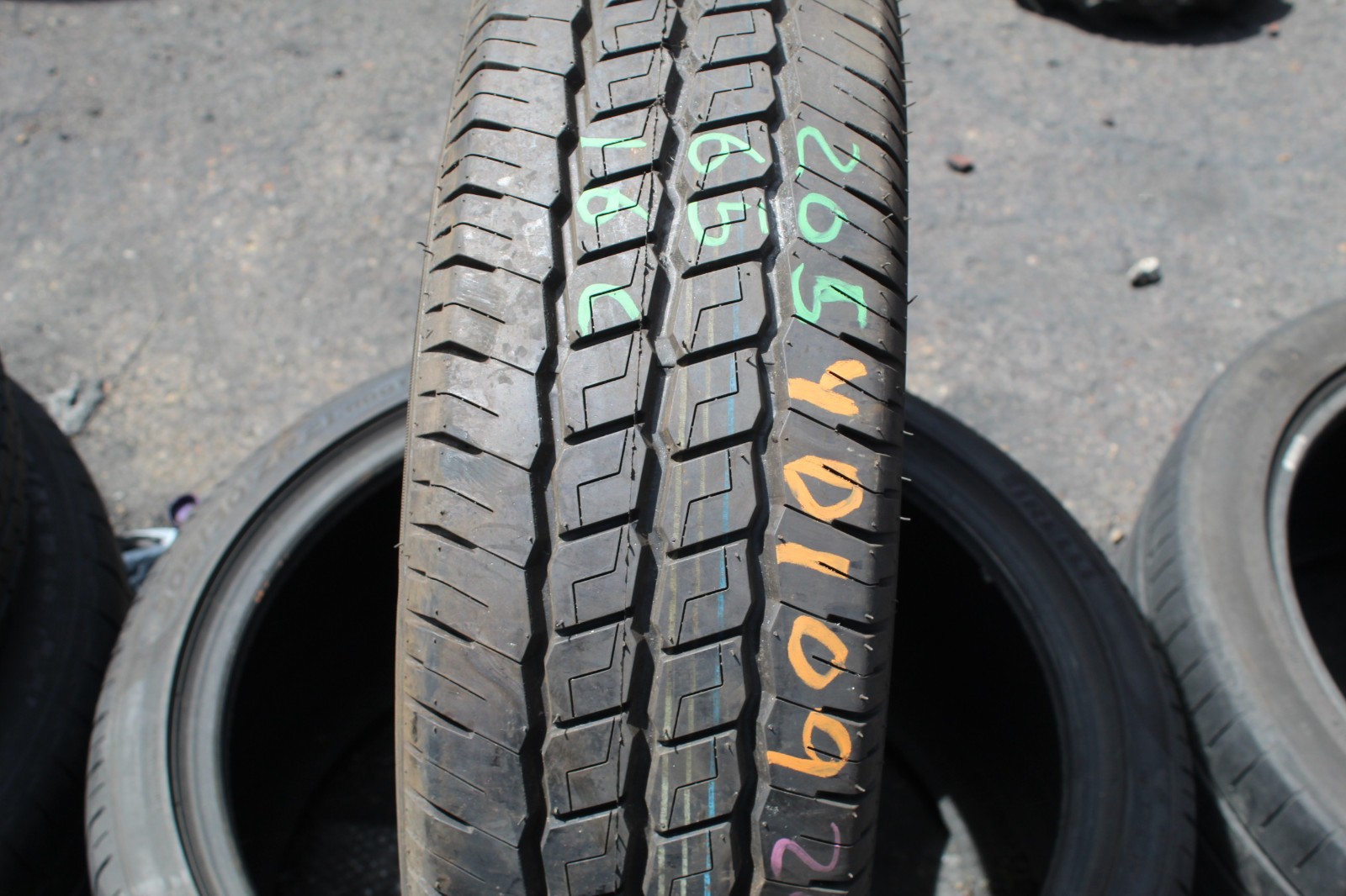 New 205 65 16C Hifly, Zuper 2000, M+S, 107/105T, x1 Single Tyre (F1_tyres) YD109