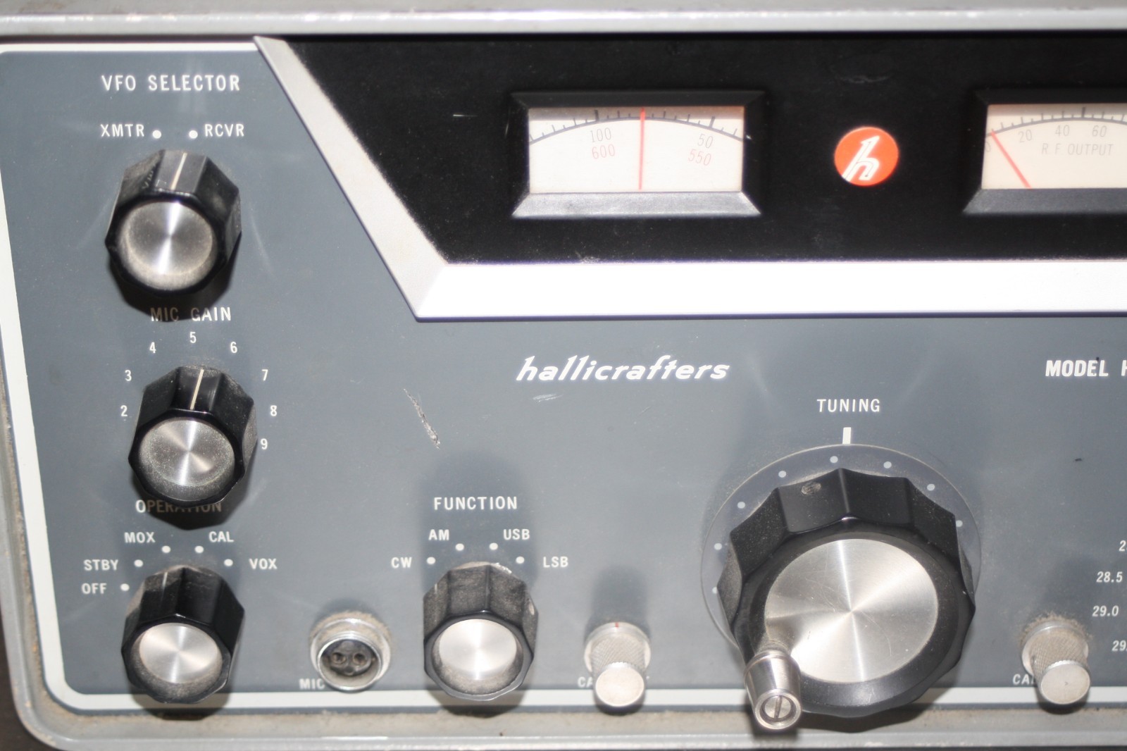 Hallicrafters HT-44 Ham Transmitter