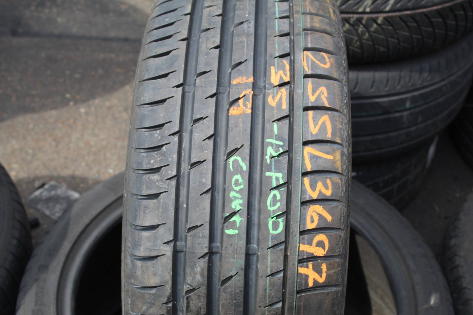 New 255 35 19 Continental, CSC 3, XL, RO1, 96Y x1 Single (F1_tyres) FOD L3697