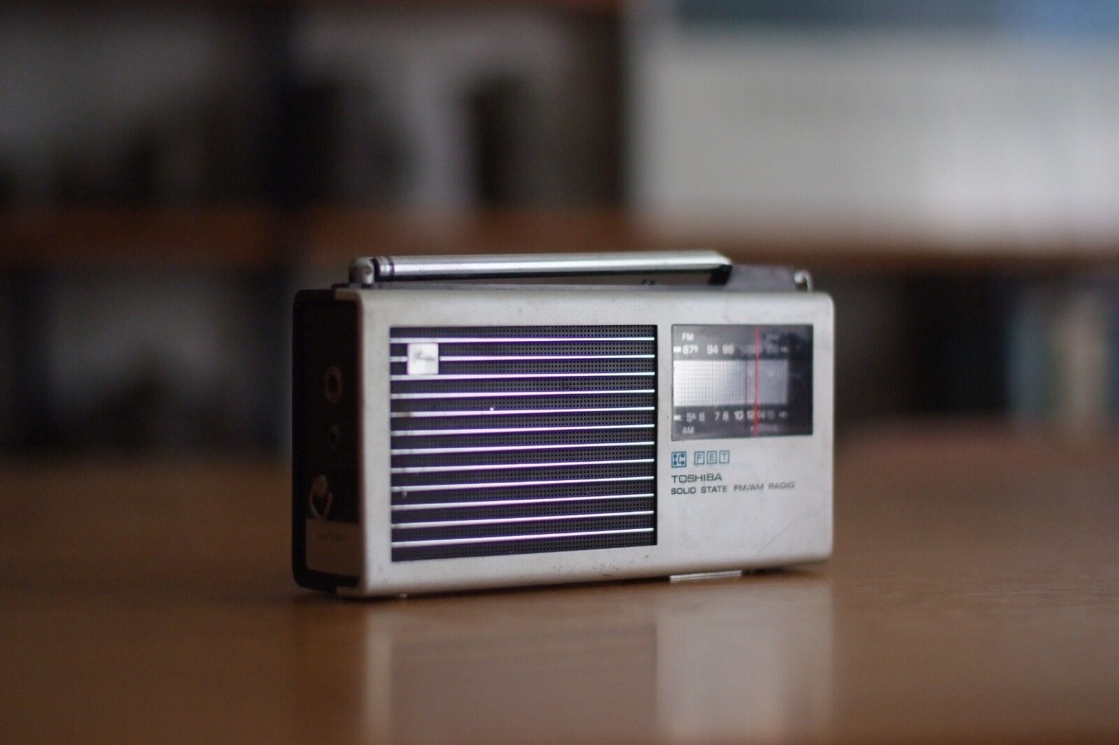 Vintage Toshiba transistor Radio, Made in Japan, Retro, Hi Vintage Toshiba transistor Radio, Made in Japan, Retro, Hi