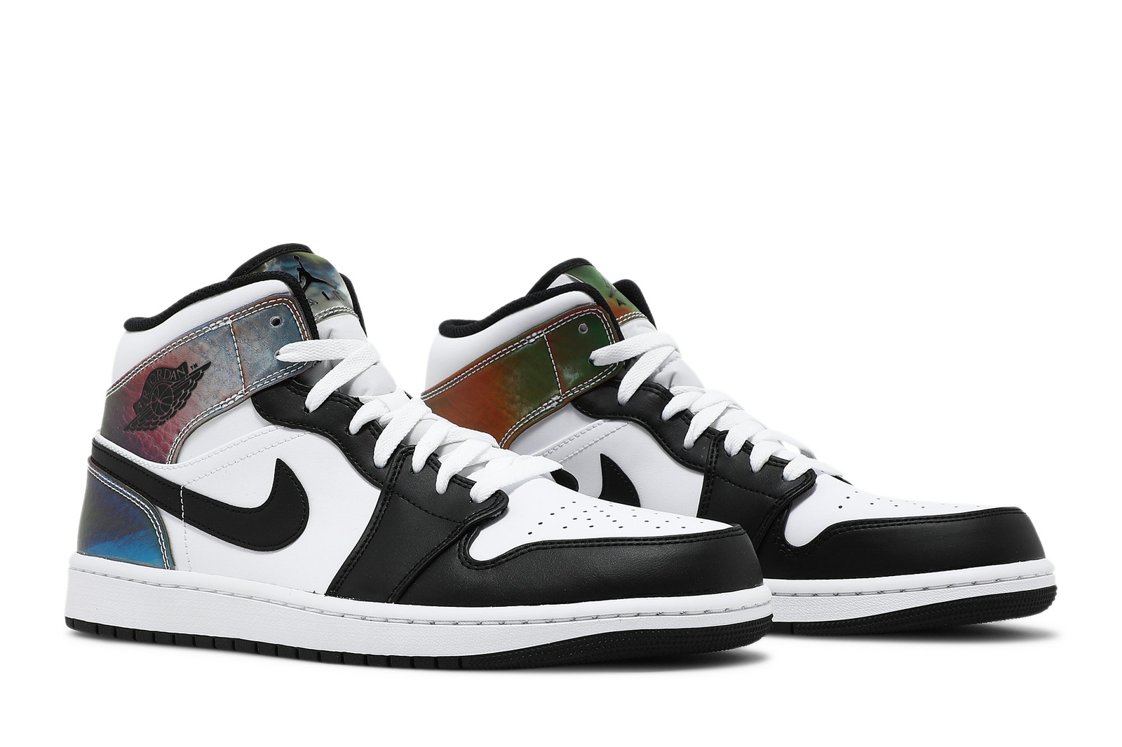 NIKE　AIR JORDAN 1 MID SE　hyper  Nike Air Jordan 1 Mid SE Black White Hyper Jade FQ8095-001