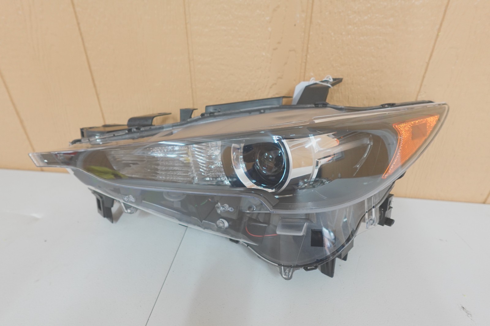2017-2021 MAZDA CX-5 LEFT HEADLIGHT W/LED TESTED (AFTER MARKET)