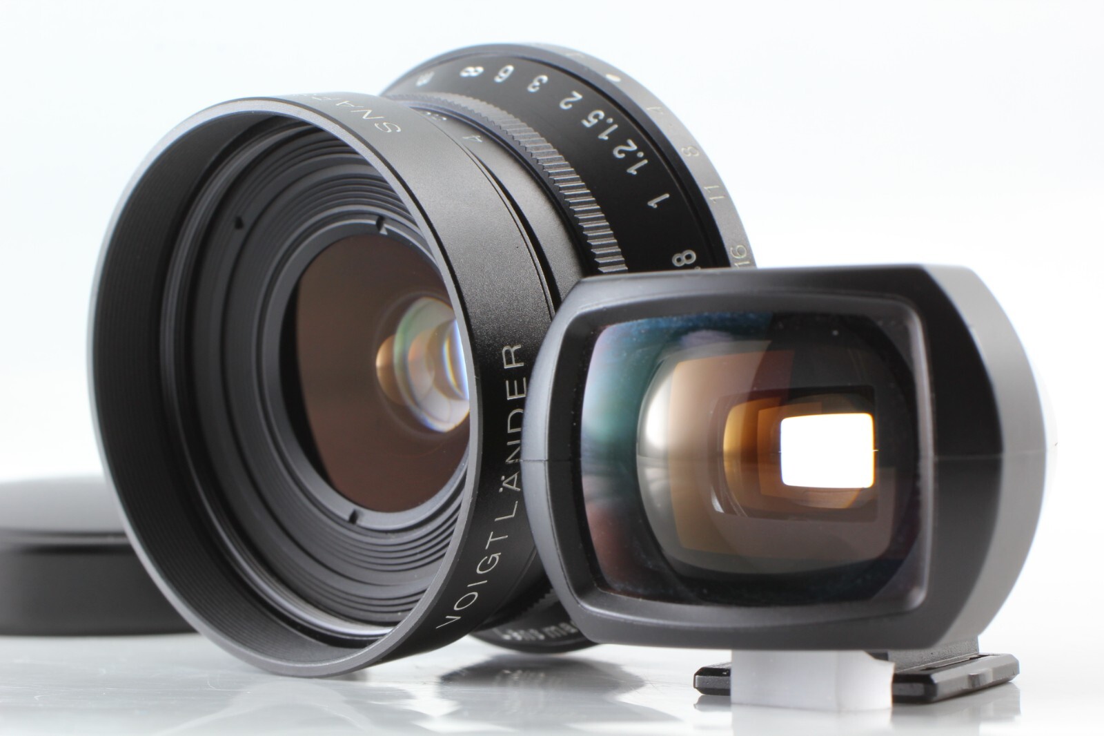 Near Mint】Voigtlander Snapshot-Skopar 25mm f4 Lens w Near Mint】Voigtlander Snapshot-Skopar 25mm f4 Lens w
