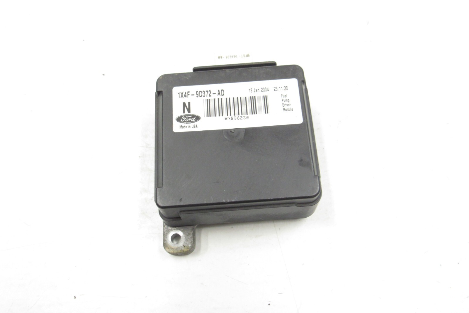 02-08 Jaguar X-Type 3.0 Fuel Pump Control Module Relay