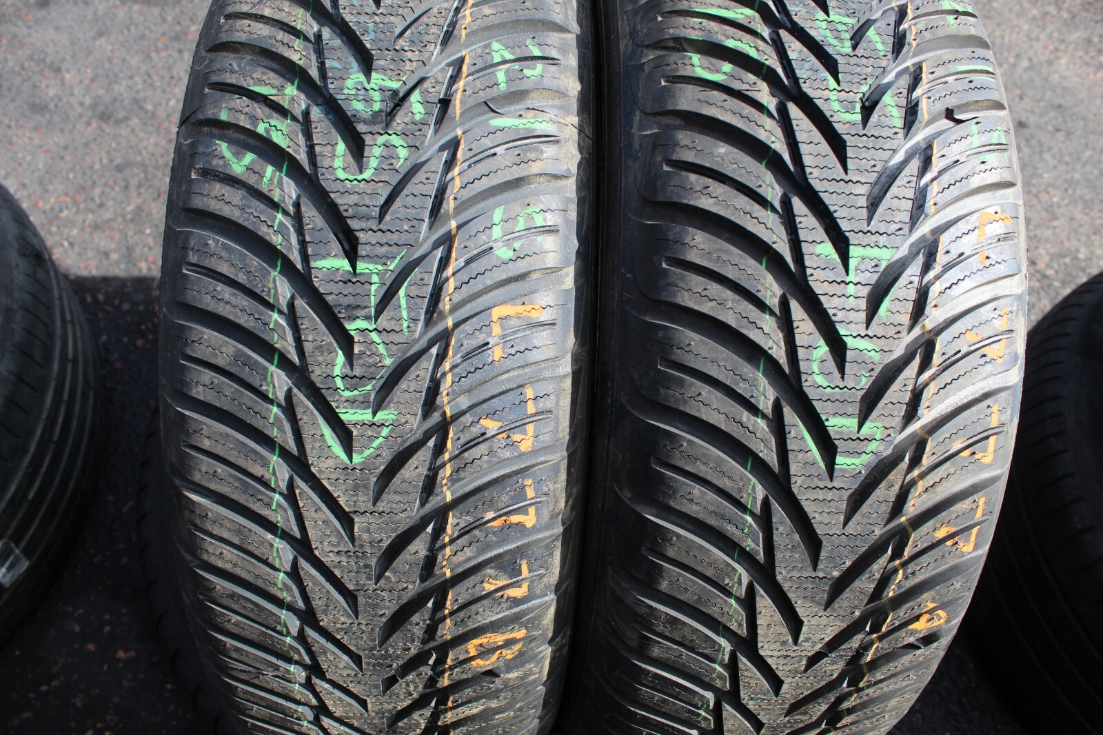 New 215 65 15 Toyo, Snow Prox S941, M+S, 96T, x2 A Pair (F1_tyres) FOD L777