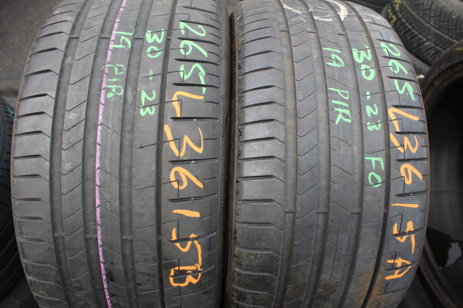 265 30 19 Pirelli, P Zero, AO, XL, 93Y x2 A Pair 4.7mm (F1_tyres) FO L3615