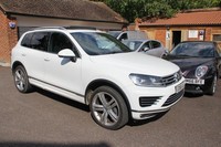 2016 Volkswagen Touareg 3.0 TDI V6 BlueMotion Tech R-Line Plus SUV 5dr Diesel