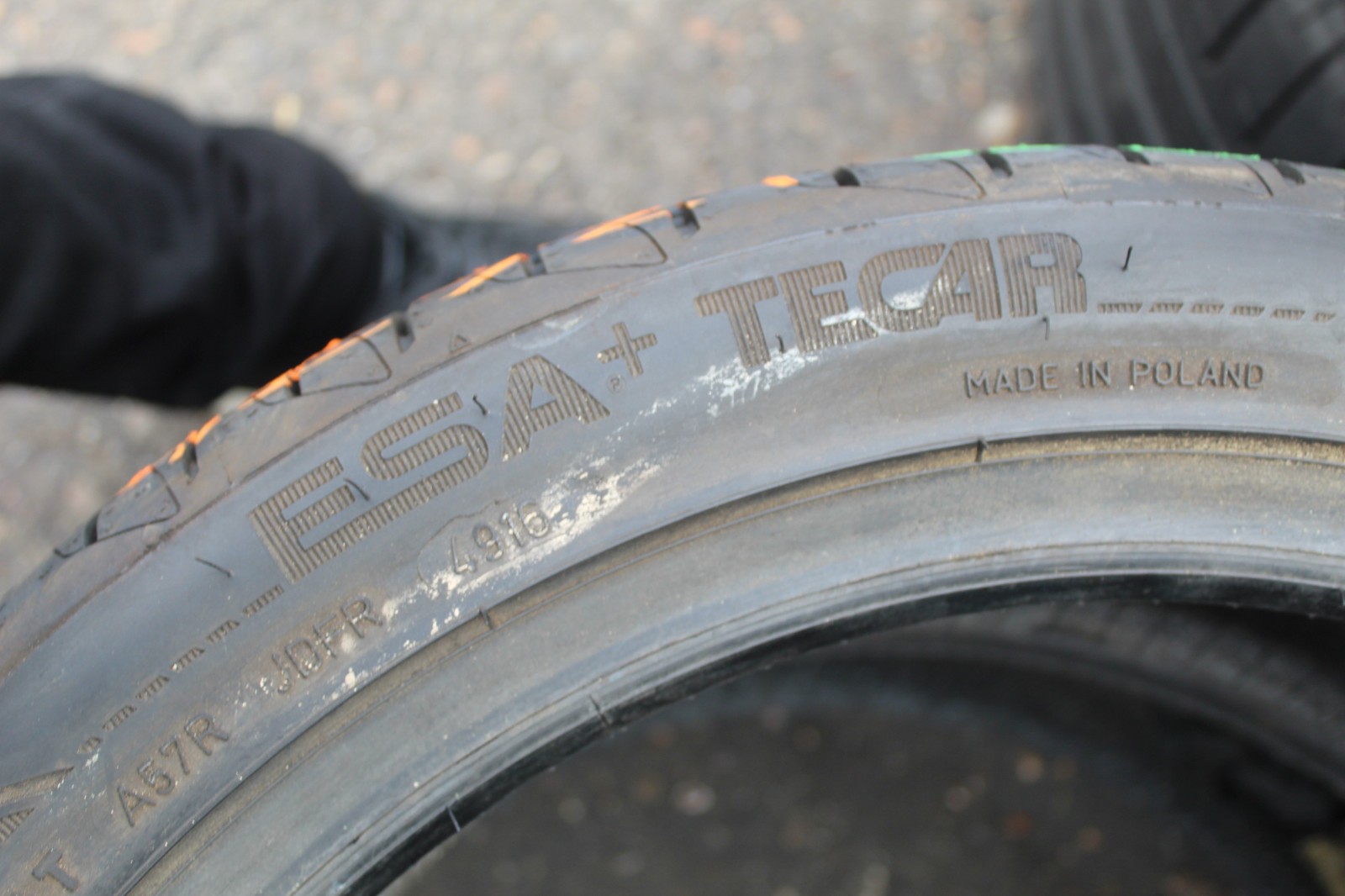 New 225 45 17 ESA Tecar, Spirit 5 UHP, XL, 94Y x1 Single Tyre (F1_tyres) L3674