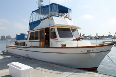 Californian Trawler 38' foot long range cruiser motor yacht TWIN DIESEL 1978