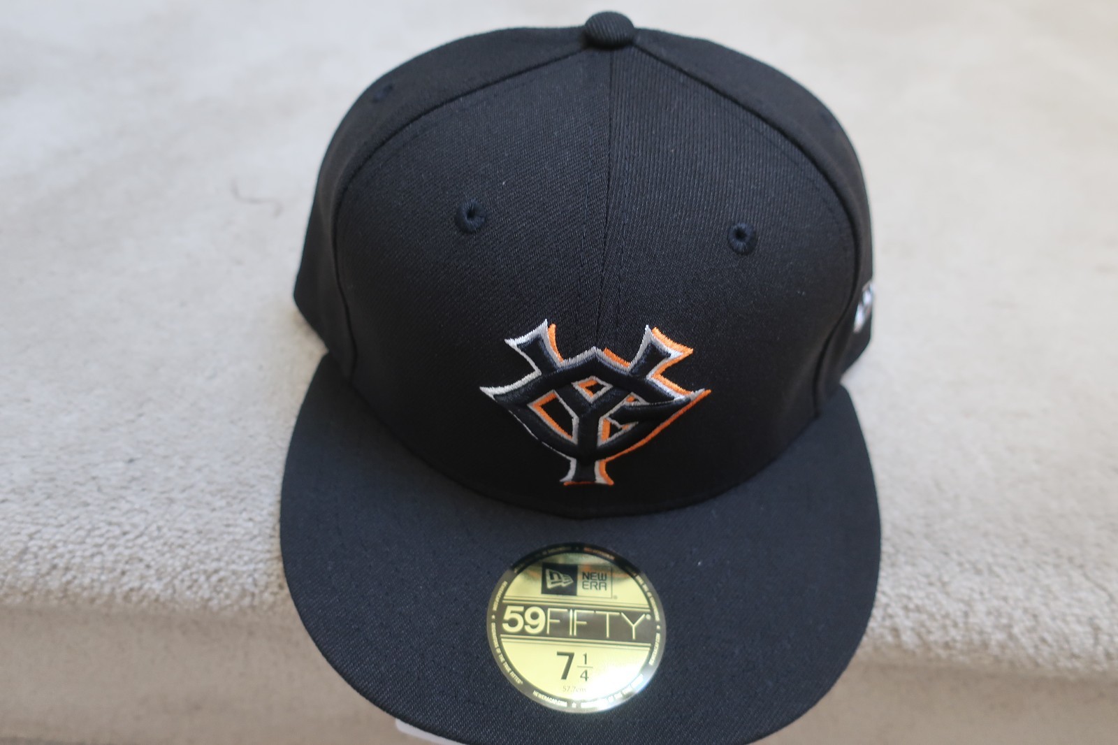 YOMIURI GIANTS Tokyo Japan NWT New Era 59FIFTY Fitted Hat