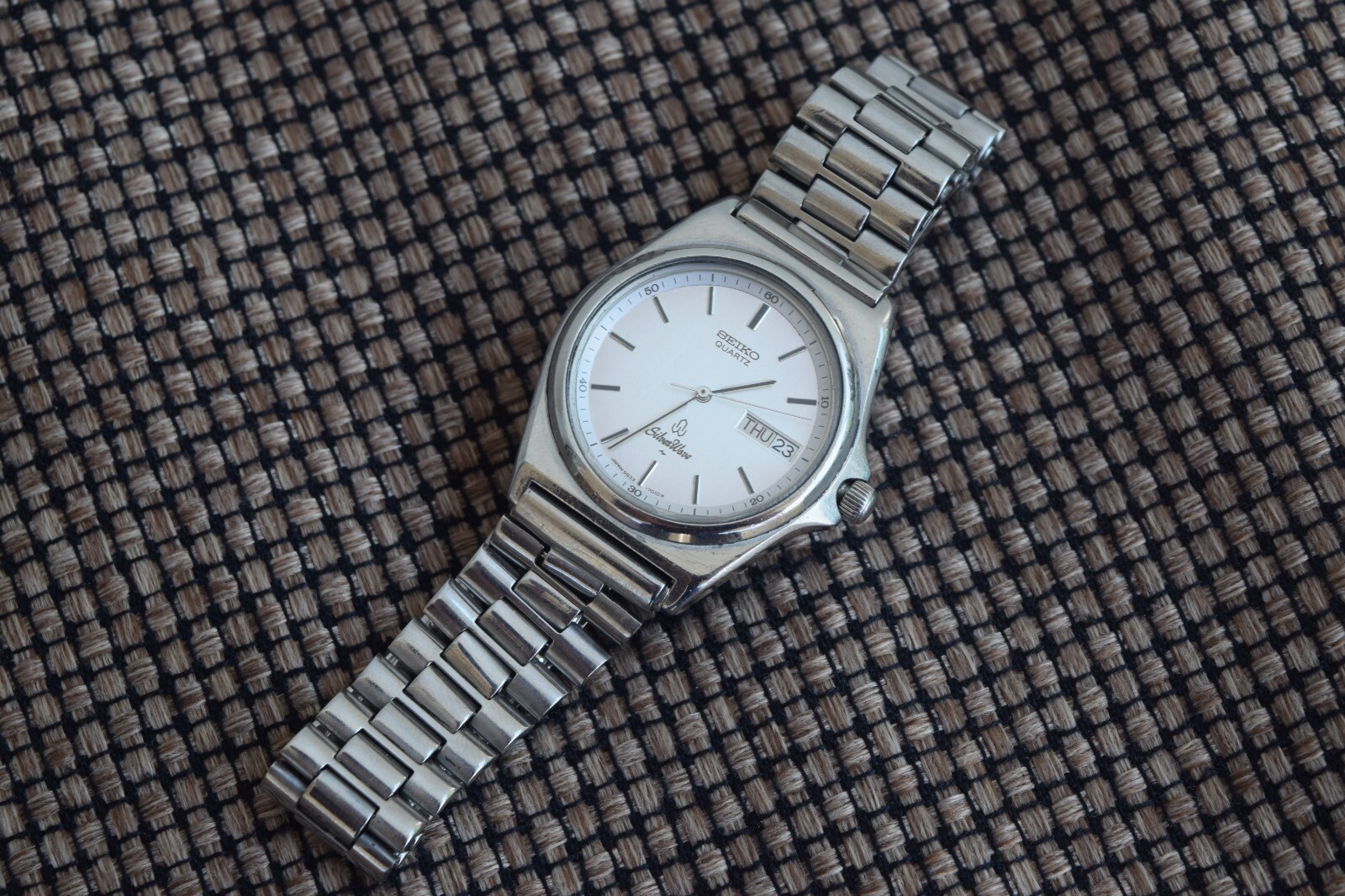 Vintage Seiko SilverWave Quartz 5933-7010 Silver Vintage