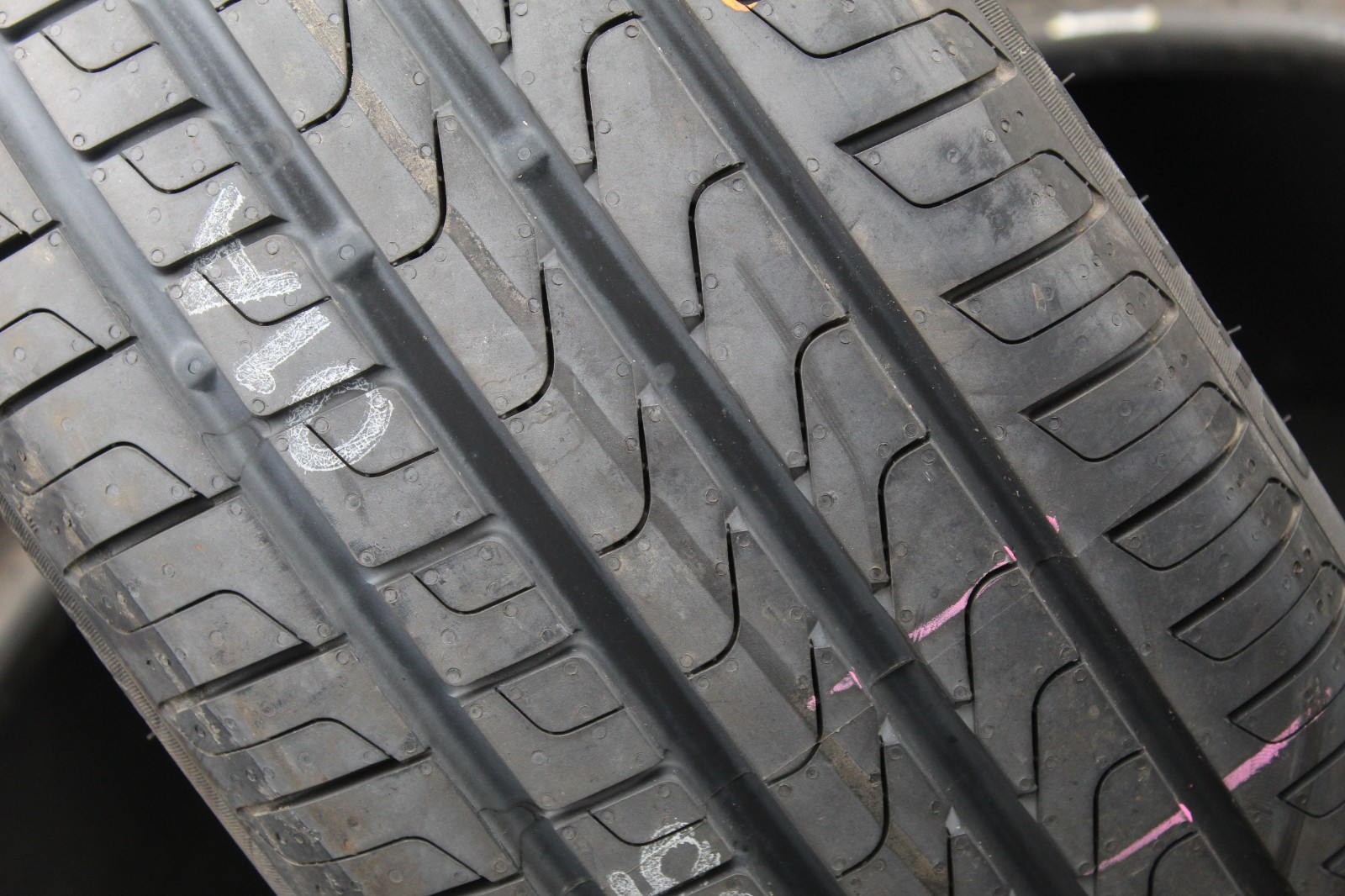 New 215 45 16 Pirelli, Cinturato P7, XL, 90V, x1 Single Tyre (F1_tyres) L3653