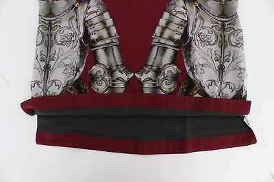 Pre-owned Dolce & Gabbana Red Knight Print Silk Blouse T-shirt Top It42/ Us8 /m Rrp $1200