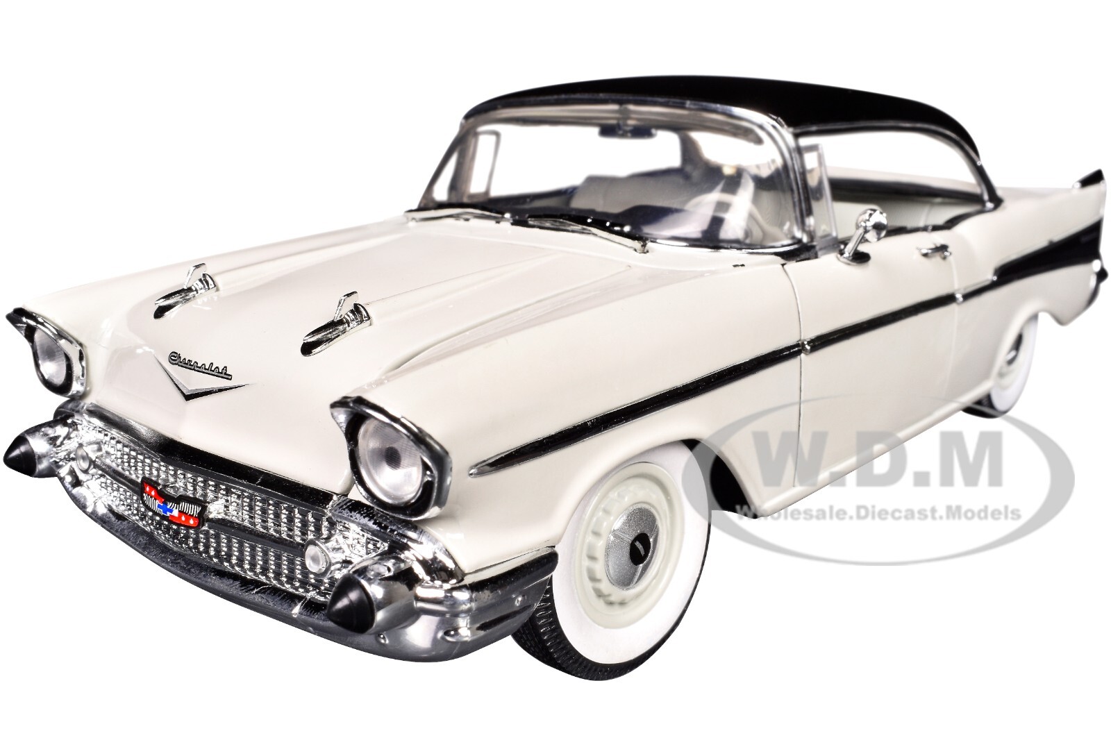 M2マシーン 1/24 1957 シボレー 210 ハードトップ　（ベルエア） M2マシーン 1/24 1957 シボレー 210 ハードトップ （ベルエア
