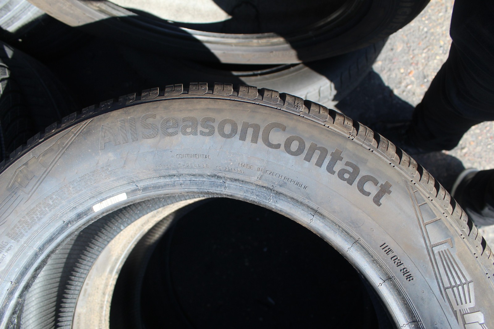 235 55 18 Continental, All Season, M+S, 100V x2 A Pair 7.2mm (F1_tyres) FO L3720