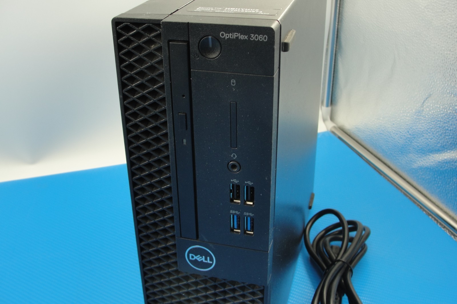 Dell OptiPlex 3060 SFF i5-8500 16GB RAM 500GB HDD Win 11 Pro - Thumbnail 2