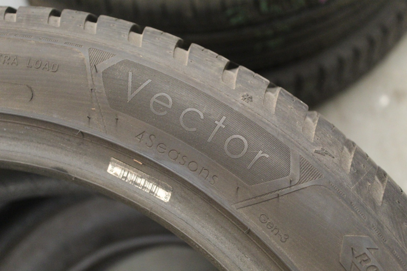 245 45 18 Goodyear, All Season, XL, M+S, 100Y, x2 A Pair 6.5mm (F1_tyres) X130