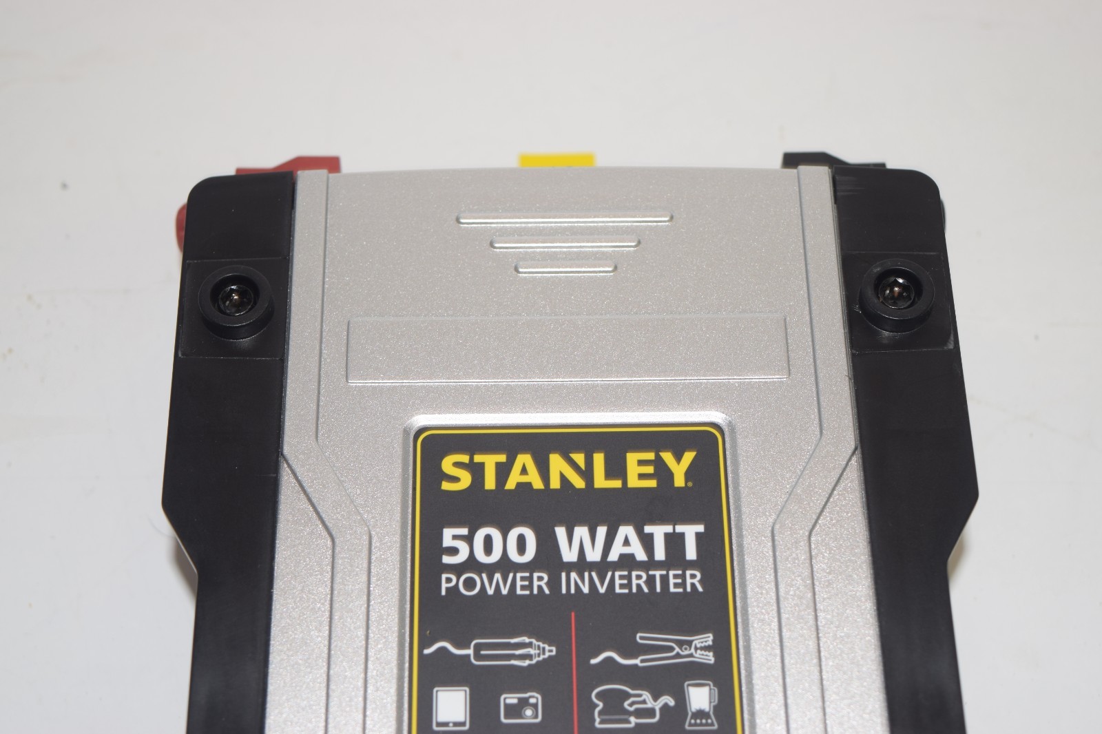 Stanley  Power Inverter 500W Continuous 2-A/C Outlets & 1-USB 1A Port