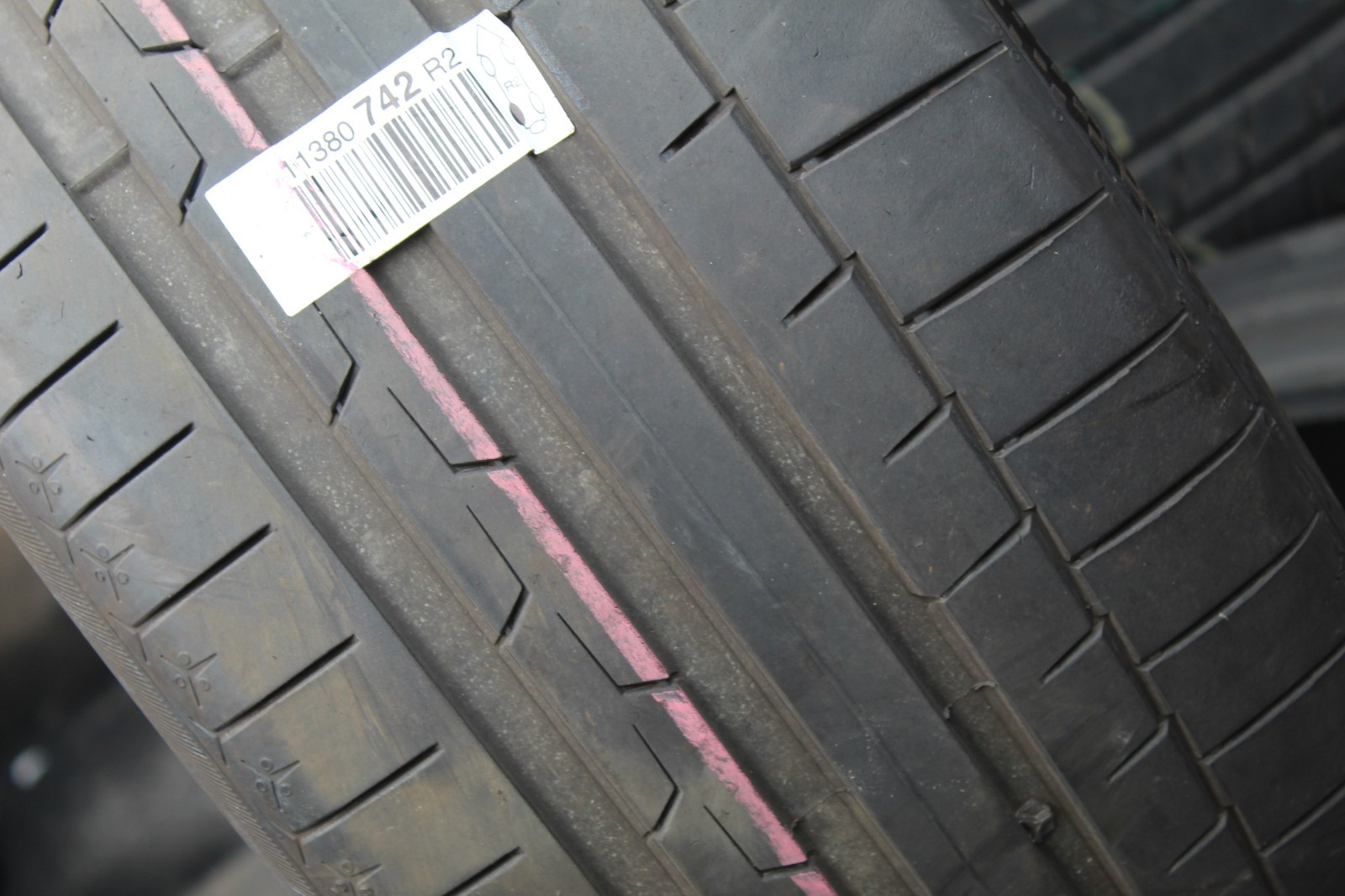 255 40 20 Continental, SC 6, XL AO1, 101Y, x1 Single Tyre 6.0mm (F1_tyres) L3608