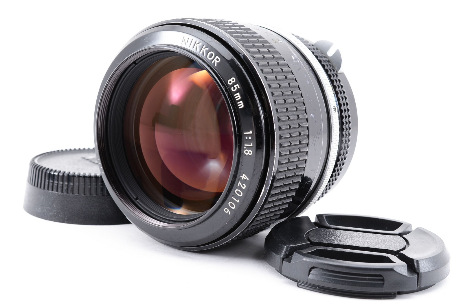 Nikon ニコン New Nikkor 85mm f1.8 非Ai Optical MINT】 Nikon New Nikkor 85mm f/1.8 Non ai Portrait