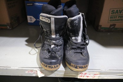 airwalk shoes with carrot