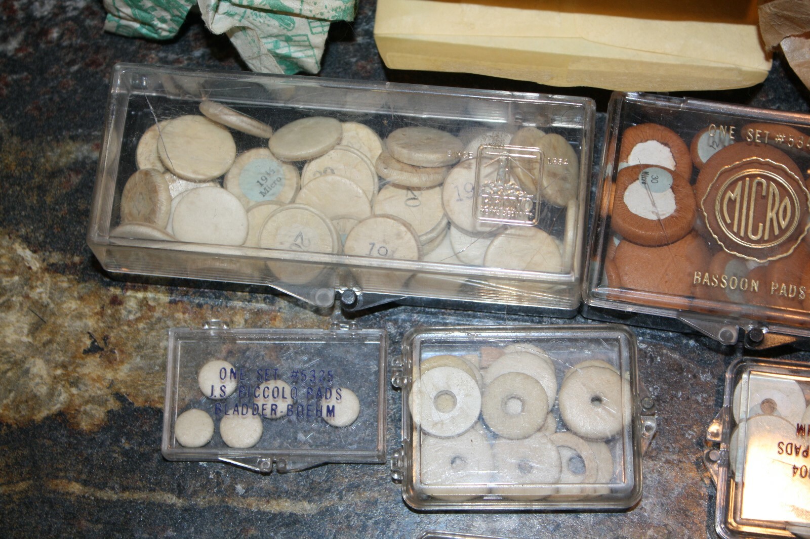 MUSIC INSTRUMENT LOT OF PADS AND FELT WASHERS