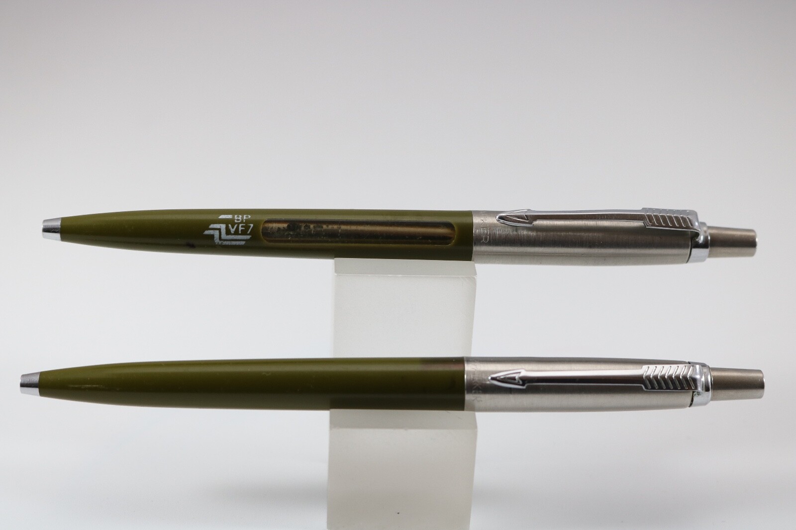 Vintage Parker Jotter Special Edition Olive Green Ballpoint Vintage Parker Jotter Special Edition Olive Green Ballpoint