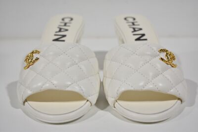 Pre-owned Chanel Rev White Lambskin Quilted Cc Gold Logo Cone Heel Mule Slide Sandal 37.5