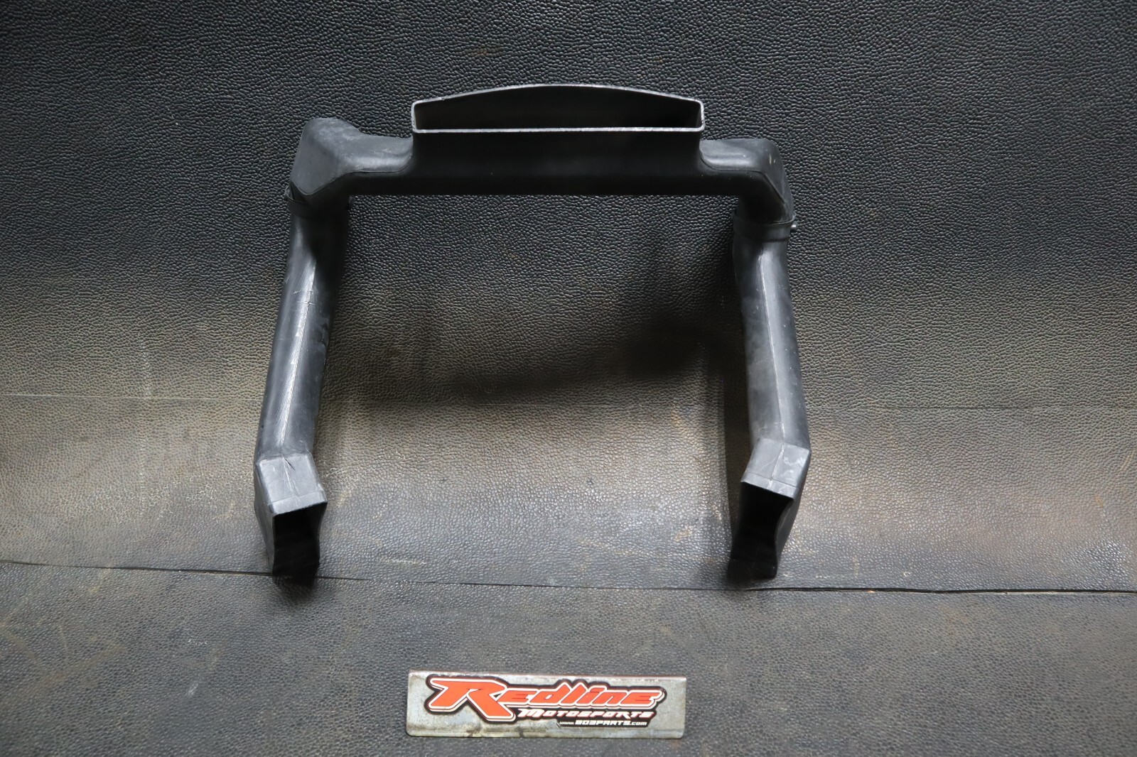 1990 YAMAHA VENTURE ROYALE AIR INTAKE DUCT INQAC-26H-2838J