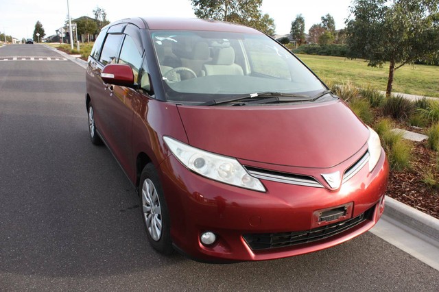 Toyota estima 2009