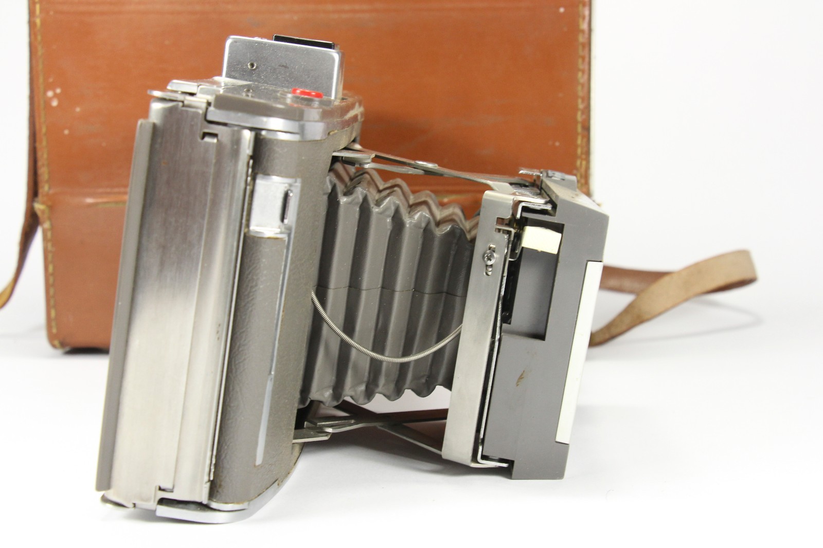 Vintage Polaroid Land Camera J66 case flash
