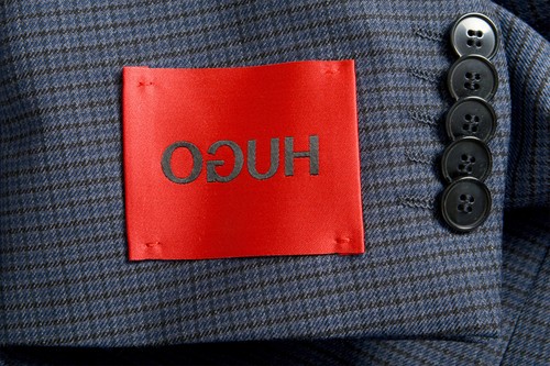 Pre-owned Hugo Boss Men's "urban/fargo 194f1" Regular Fit Plaid 100% Wool Two Button Suit In Blue/black