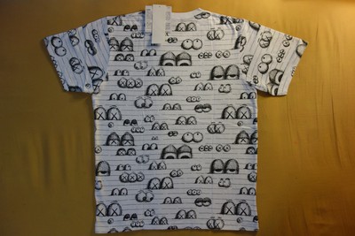 Pre-owned Uniqlo Kaws X  Ut 2016 Short Sleeve Graphic T-shirt "allover Notebook Eyes" White
