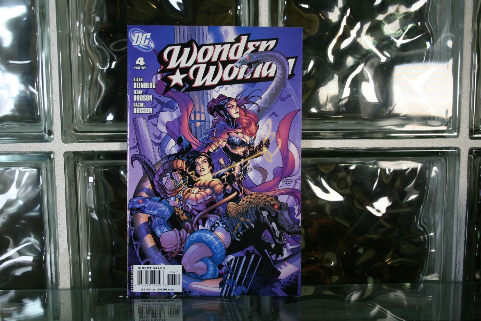 WONDER WOMAN 4巻セット　DC COMICS ABSOLUTE-WONDER-WOMAN-1-WILL-