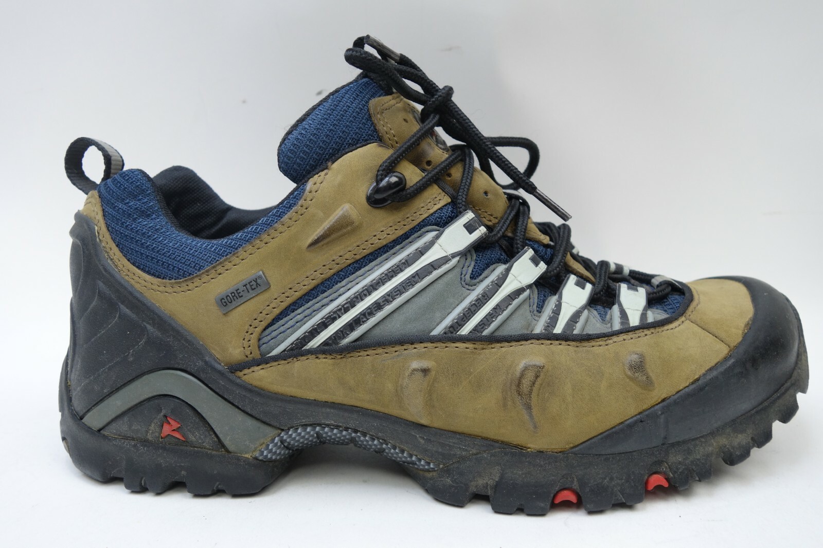 ecco gore tex boot
