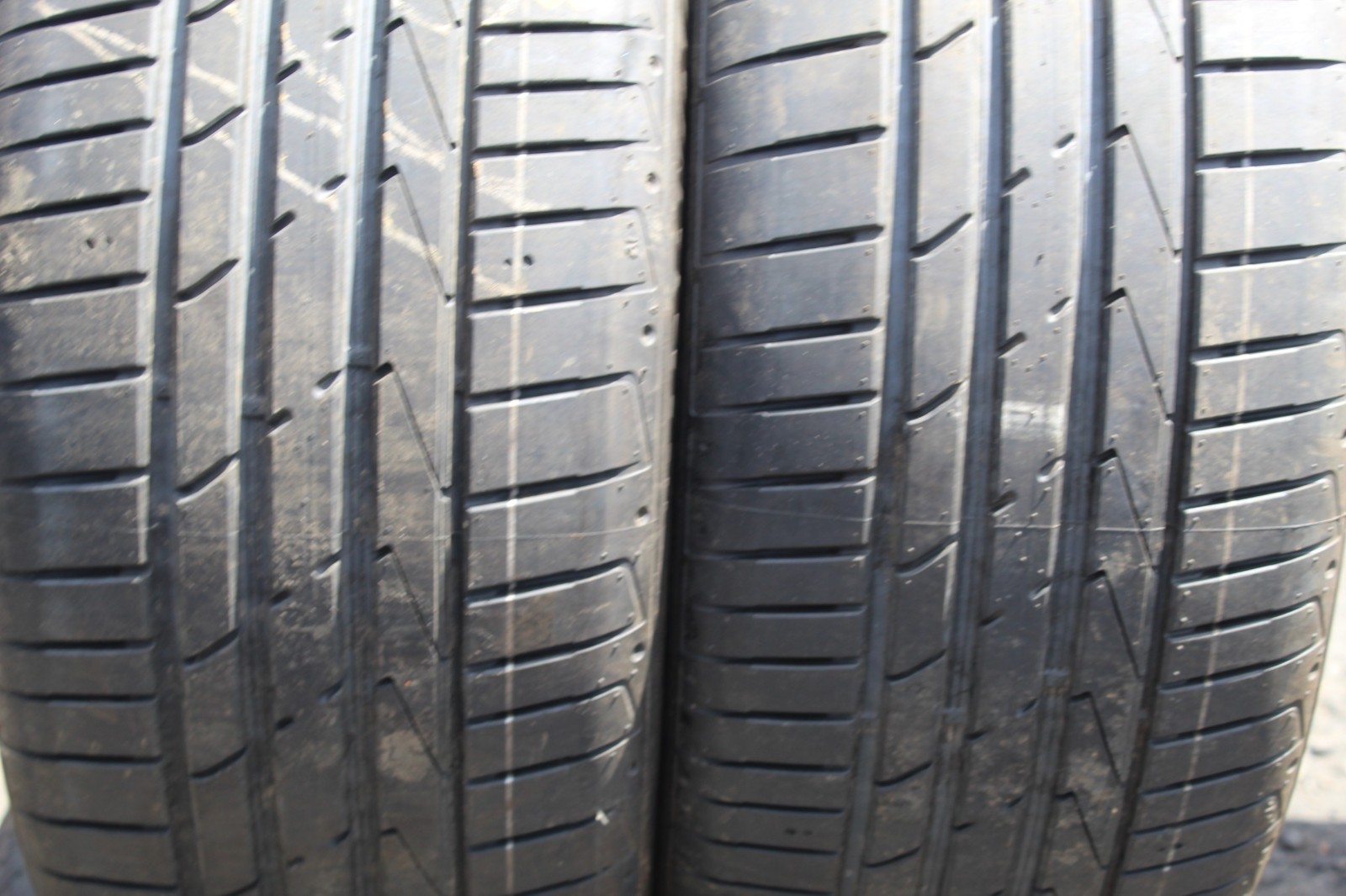 New 225 50 17Hankook, Ventus S1 Evo 2, AO, 94Y, x2 A Pair (F1_tyres) L3599