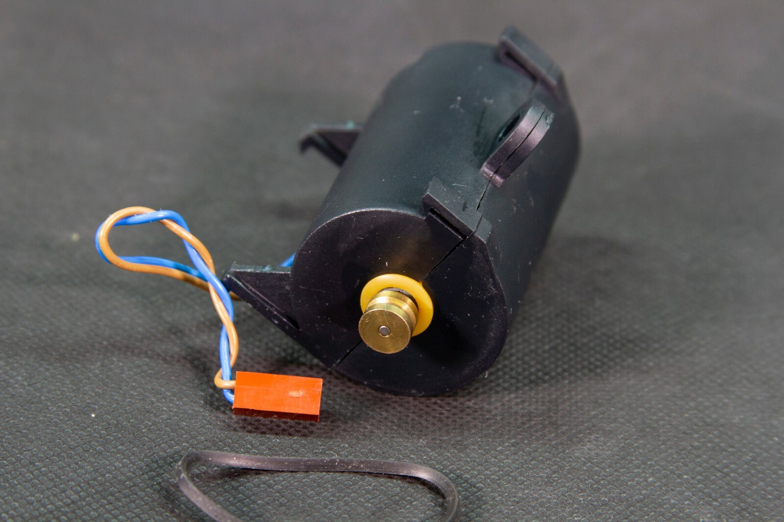 Bang Olufsen Beogram TX Servo Motor 00M1, Motor Housing And Belt!