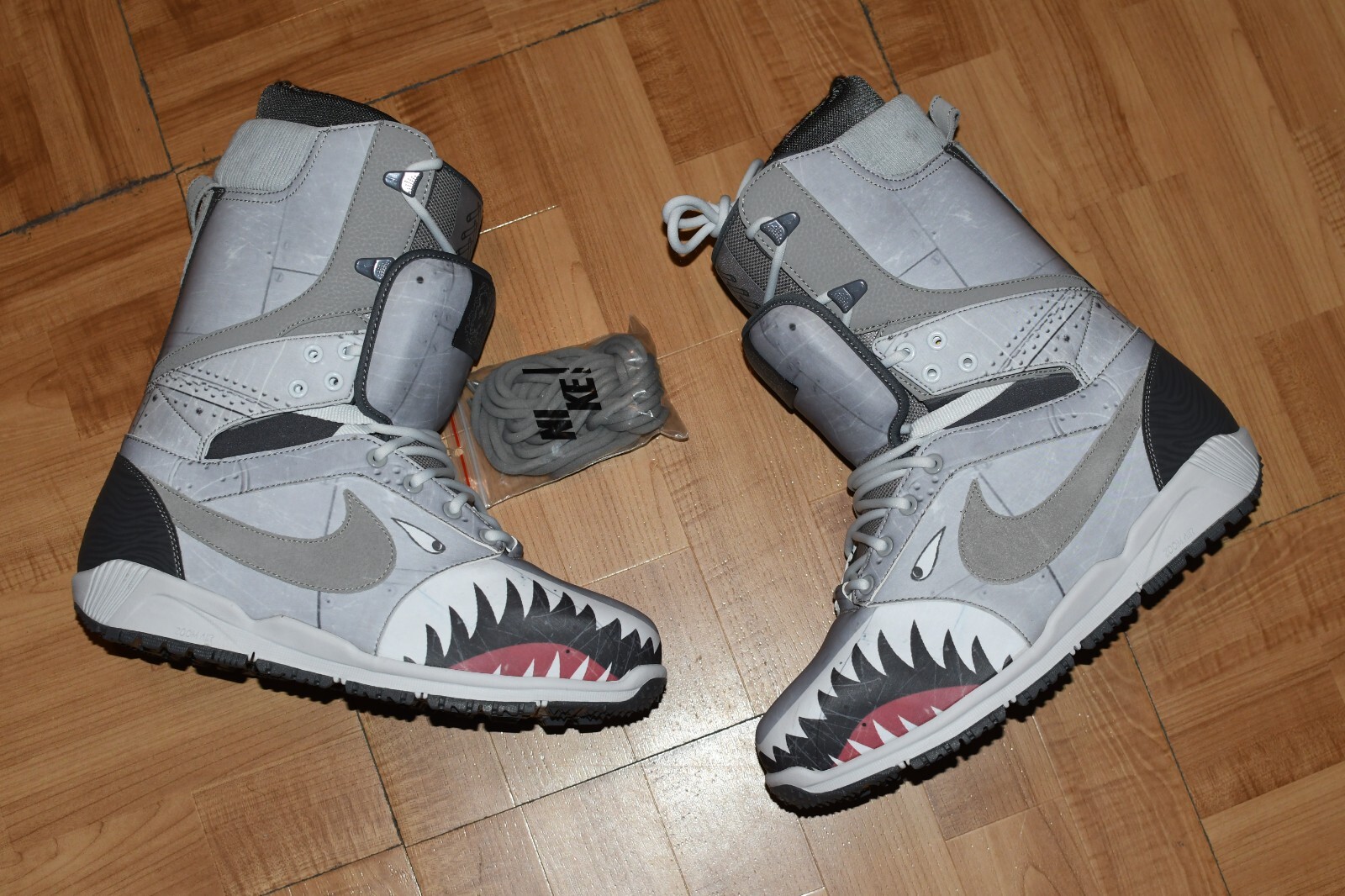 NIKE ZOOM DK QS WARHAWK MENS SNOWBOARDING BOOTS - MENS SIZE NIKE ZOOM DK QS WARHAWK MENS SNOWBOARDING BOOTS - MENS SIZE